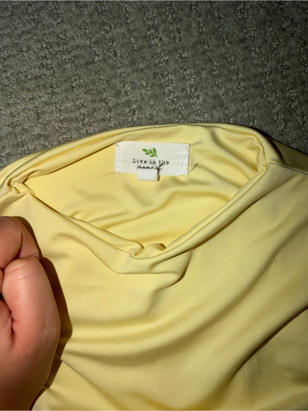 Live in The Sunshine Yellow Too